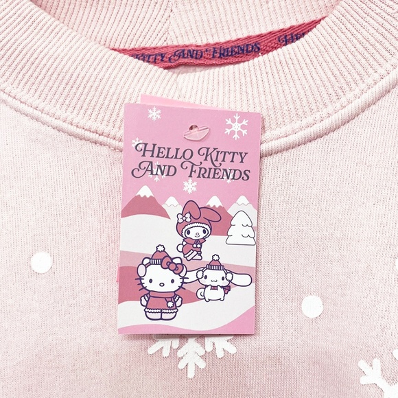 NWT Hello Kitty Winter Holiday Sweatshirt Women’s Large - Picture 9 of 11